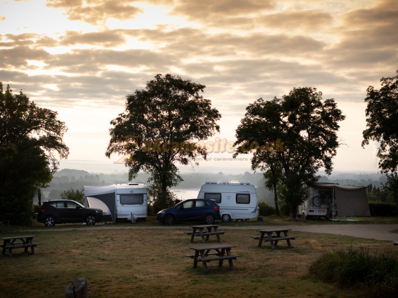 Camping Huttopia Saumur