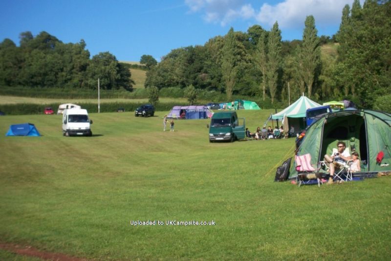 Treacle Valley Campsite ( Manor Farm )