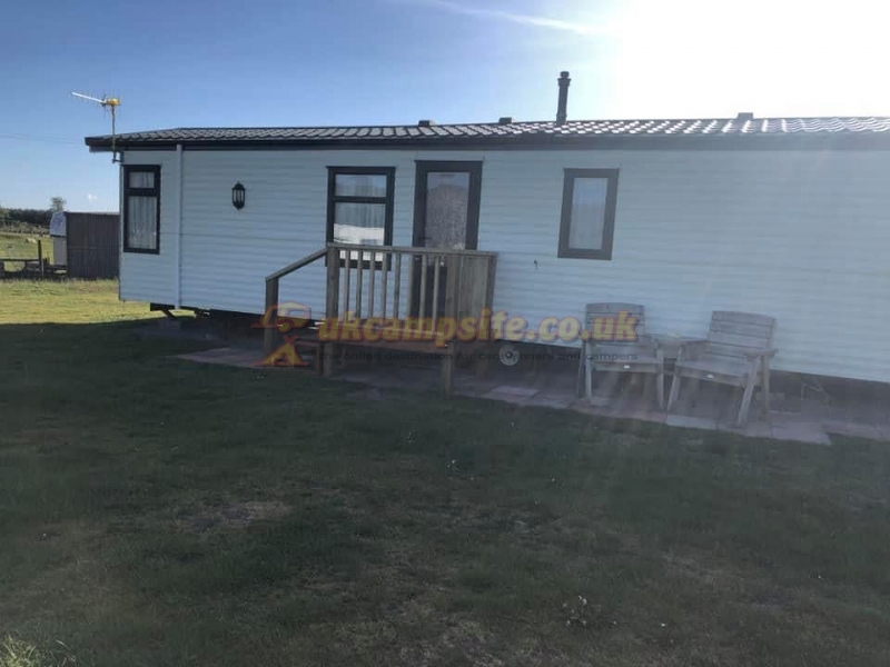 Tanforhesgan Farm Camping And Caravan Park