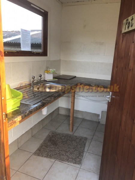 Tanforhesgan Farm Camping And Caravan Park