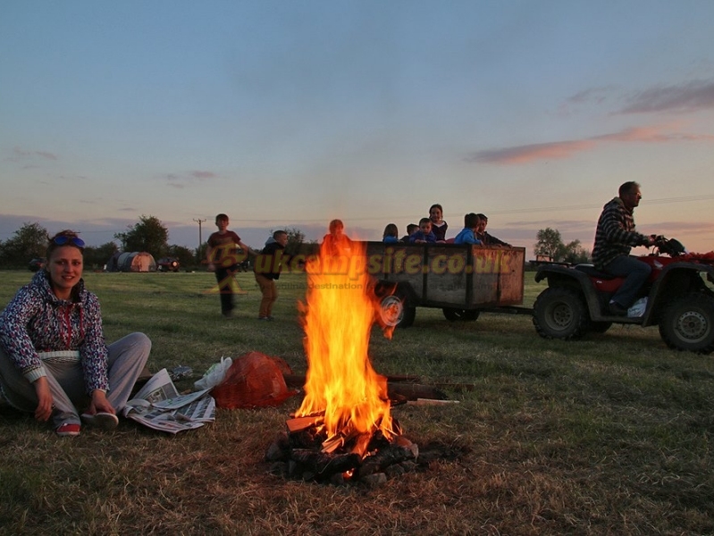 Cheddar Petruth Paddocks