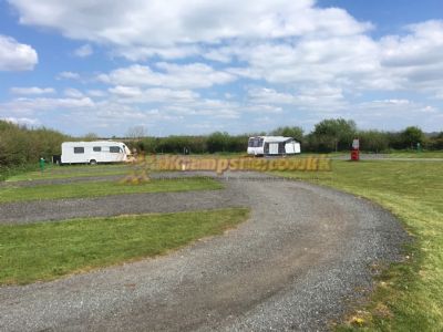 Hungerford Farm Touring Caravan And Motorhome Park