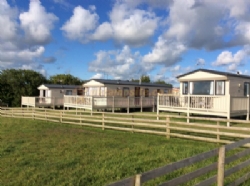 Noteworthy Farm Caravan And Campsite