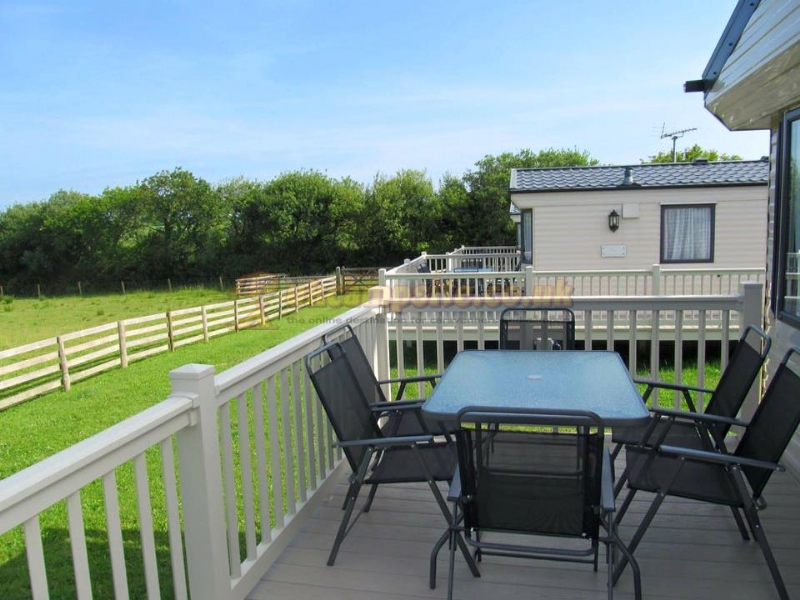 Noteworthy Farm Caravan And Campsite
