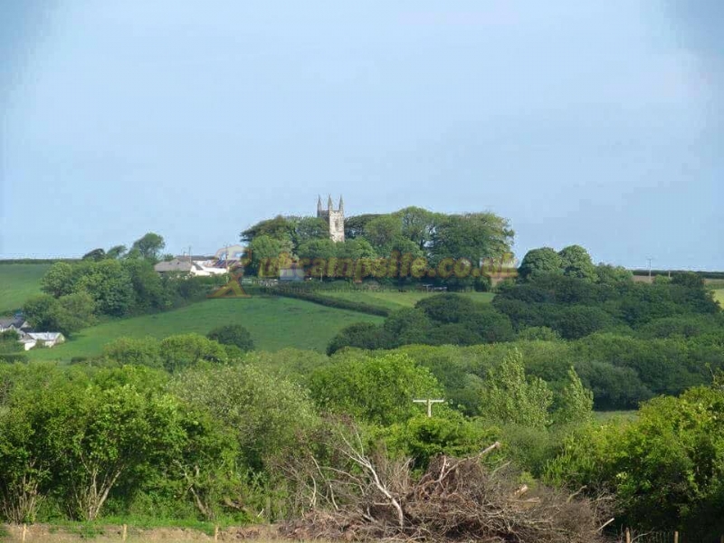 Noteworthy Farm Caravan And Campsite
