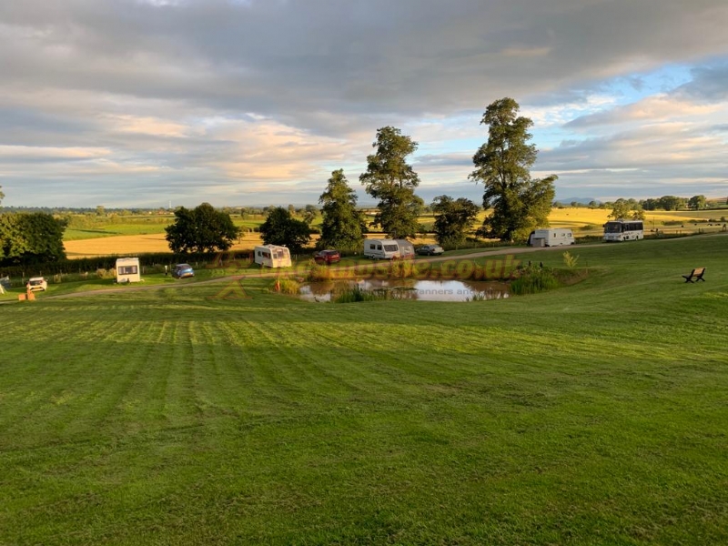 Newnes Touring Caravan Park