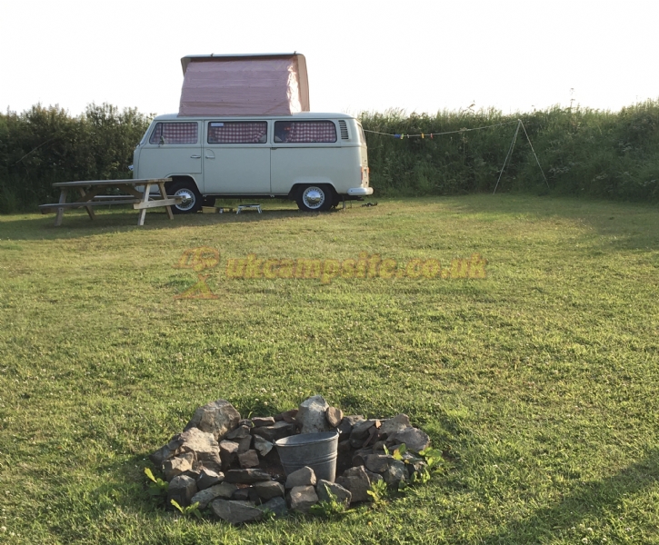 Abercastle Campsite (formerly Garn Gwely)