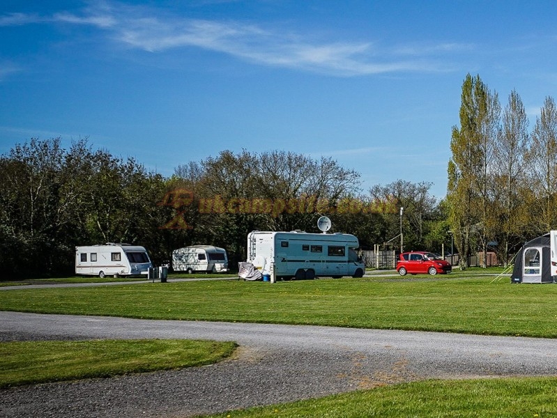 Sunnydale Farm Touring Park Ltd