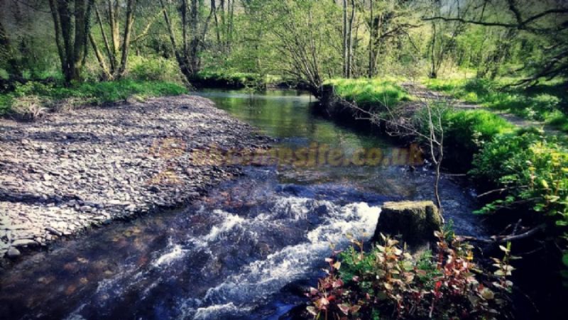 Riverside Caravan And Camping Park