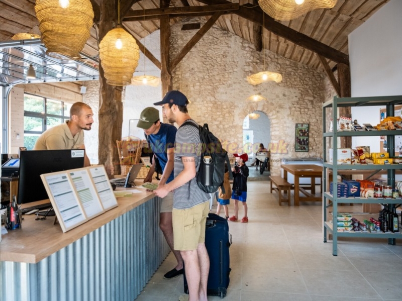 Camping Huttopia Pays Des Bastides