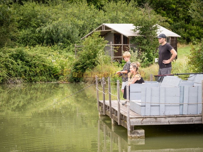 Camping Huttopia Pays Des Bastides
