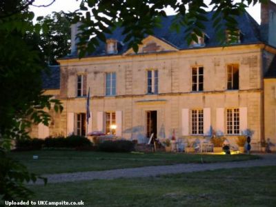 Camping Le Petit Trianon