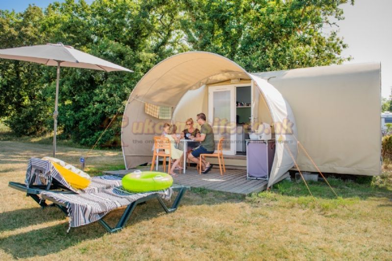 Rcn Camping La Ferme Du Latois