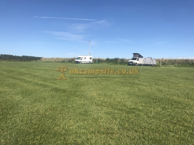 Llanungar Caravan And Camping