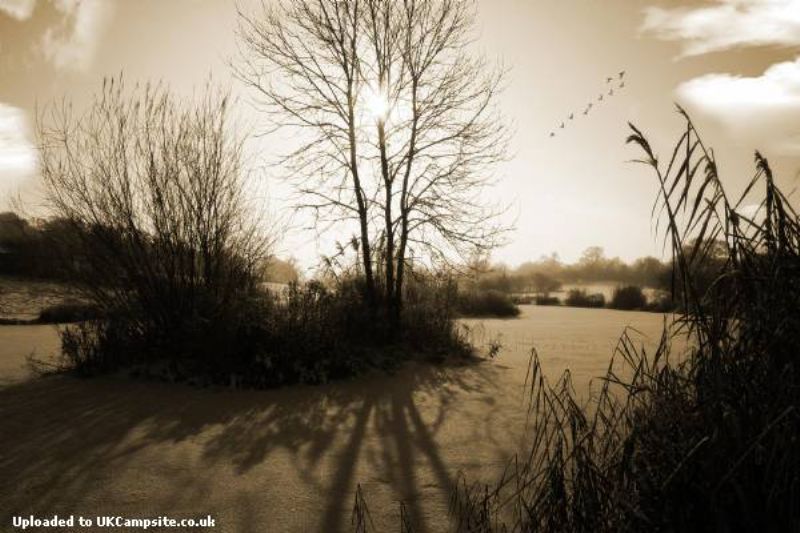 Pikes Oak Farm Fishing Lake And Caravan Site