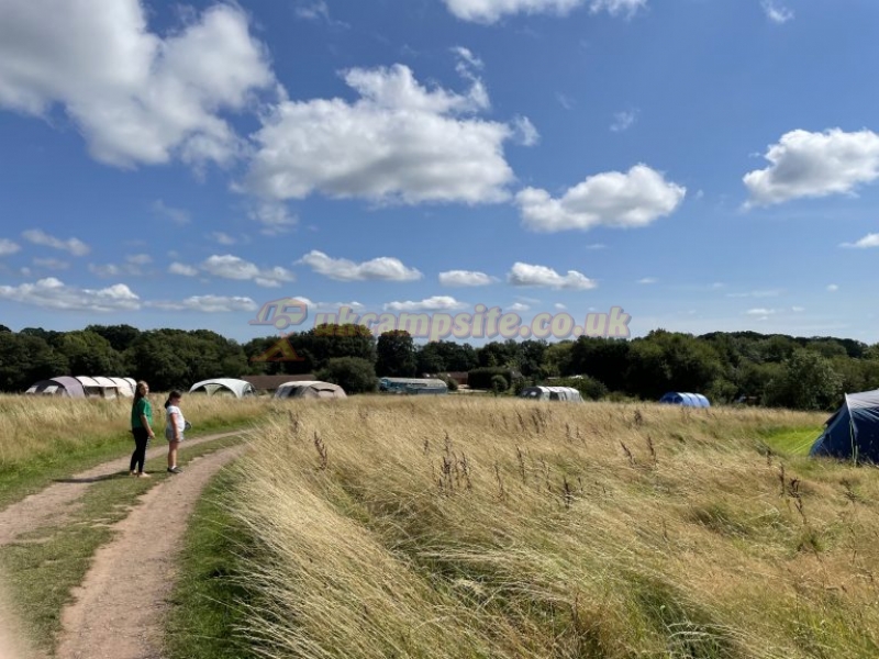 Riverside Lakes Camping And Glamping