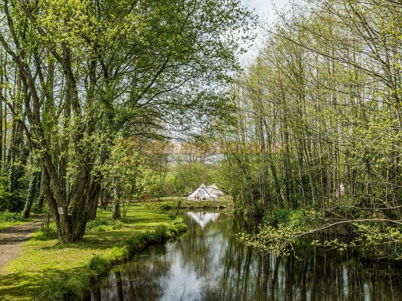 Riverside Lakes Camping And Glamping