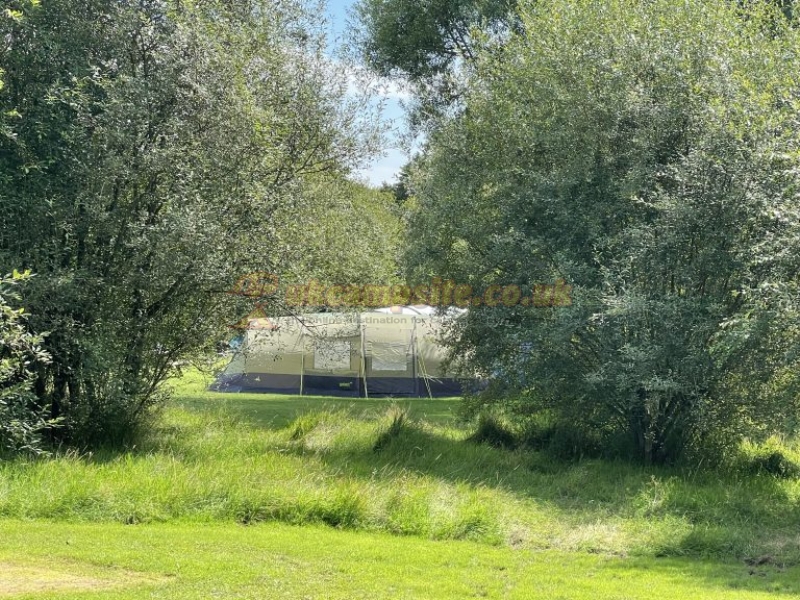 Riverside Lakes Camping And Glamping