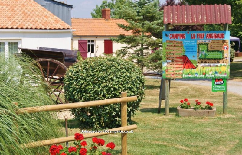Camping Le Fief Angibaud