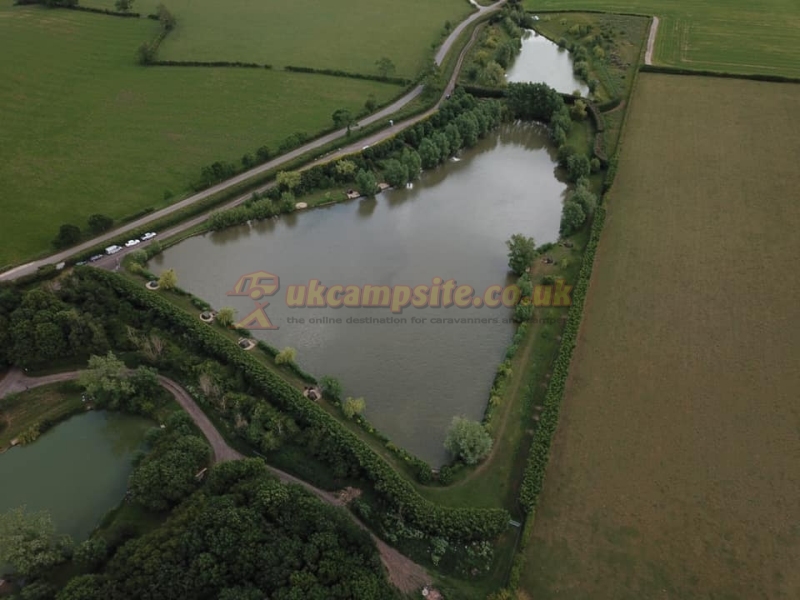 Dog Lane Fishery