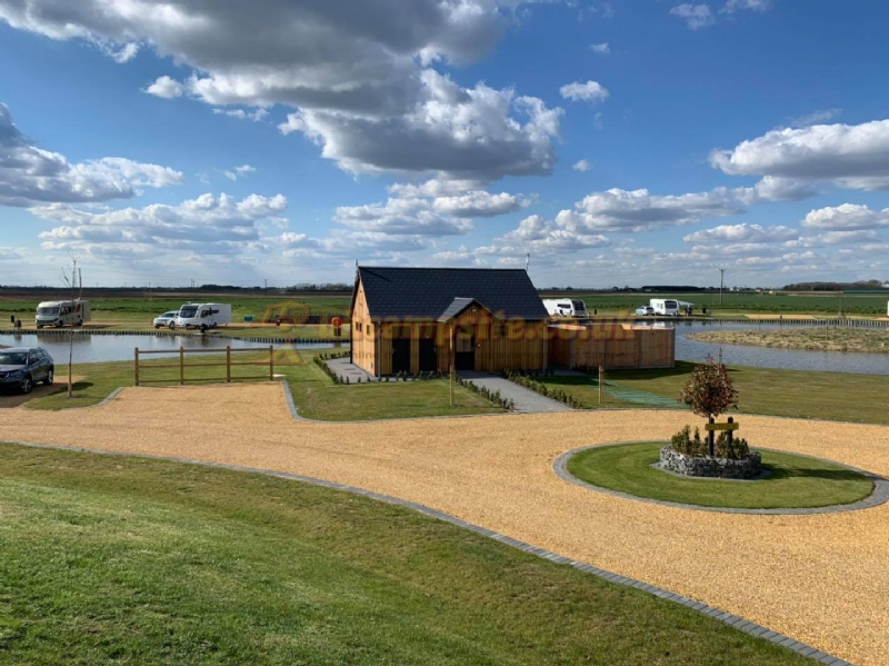 Fields End Water Caravan Park And Fishery