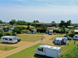 Fields End Water Caravan Park And Fishery