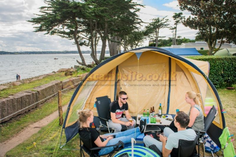 Camping Port L Epine