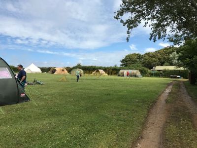 Pomme De Chien Camping And Glamping
