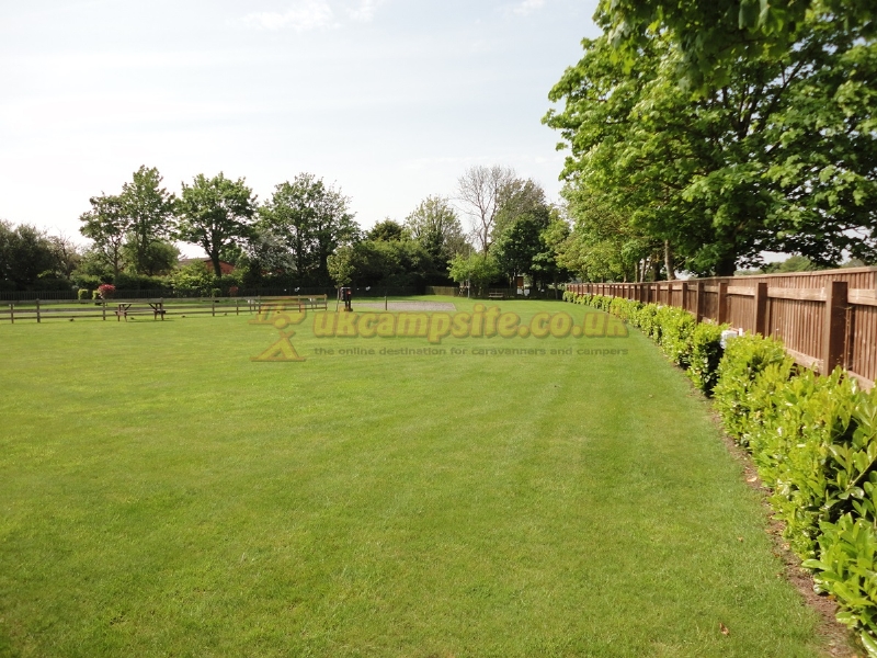 Country Meadow Caravan Park