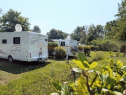Camping Parc Des Cygnes