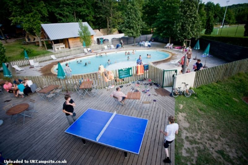 Huttopia Versailles