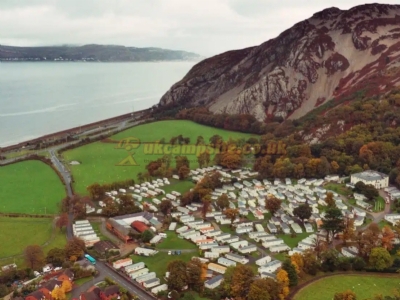 Lyons Pendyffryn Hall Caravan Park