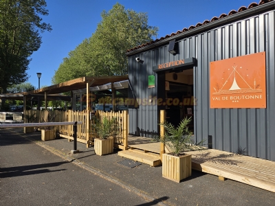 Camping Val De Boutonne