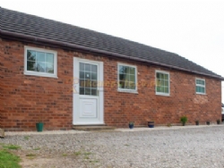 New Farm Caravan Park And Bungalow