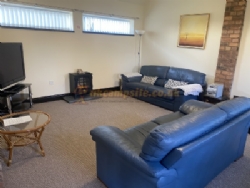 New Farm Caravan Park And Bungalow