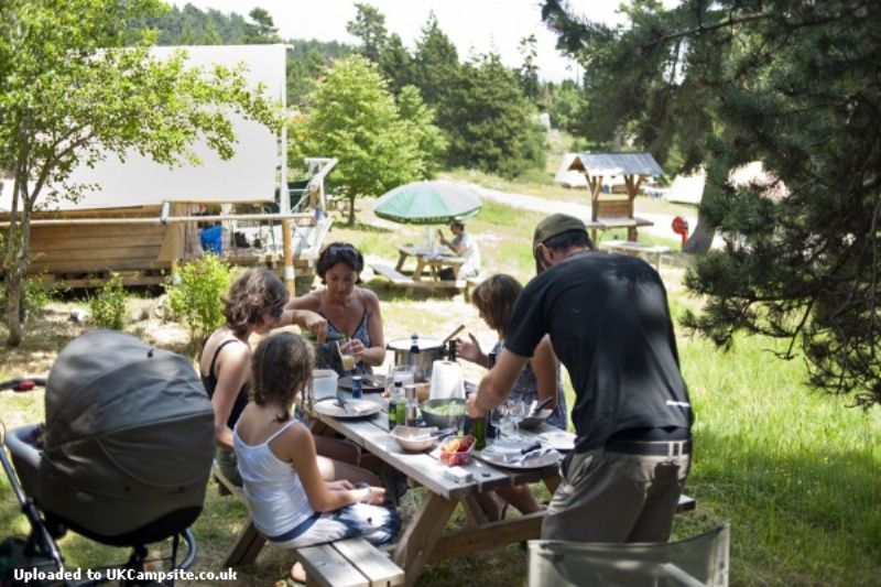 Huttopia Font Romeu