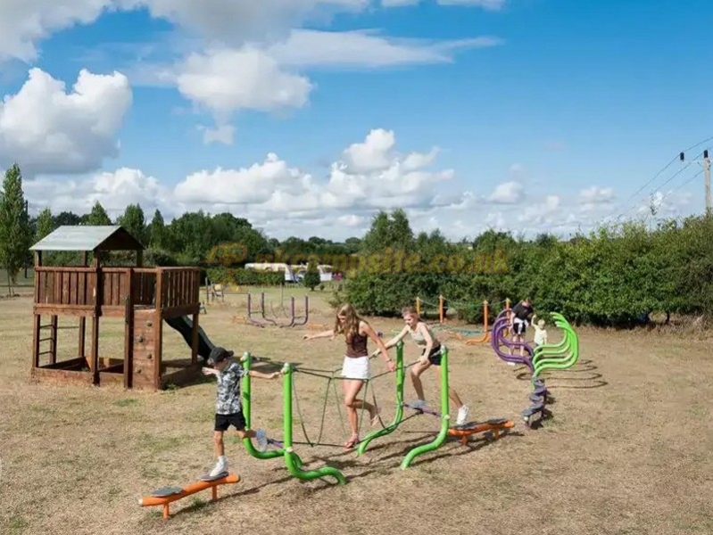 Fakenham Fairways Caravan And Camping Site