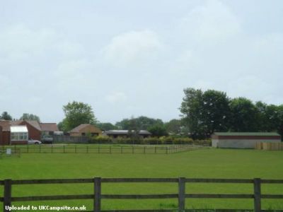 White Cottage Holiday Park