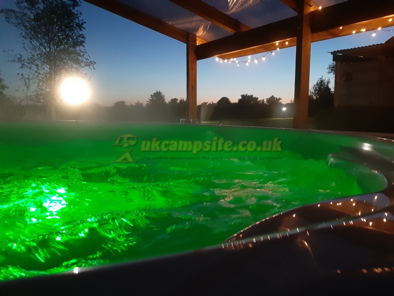 Willowbrook Glamping And Hideaways