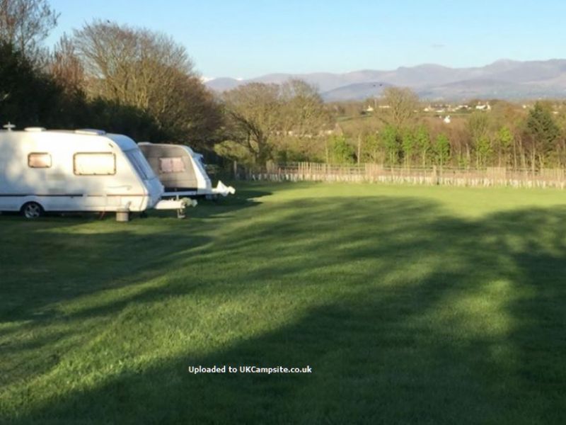 Ty Croes Farm Campsite