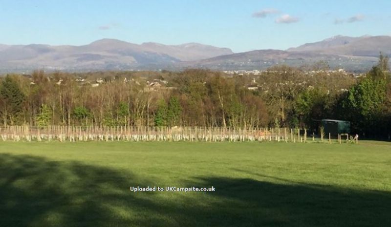 Ty Croes Farm Campsite