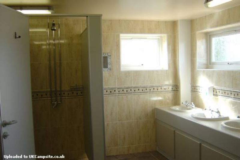 Tyn Rhos Caravan And Camping Park