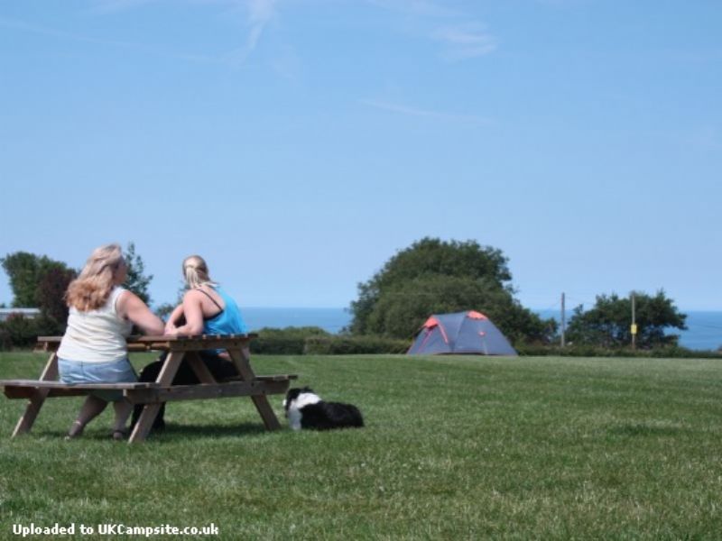 Ty Rhos Farm Camping And Caravanning