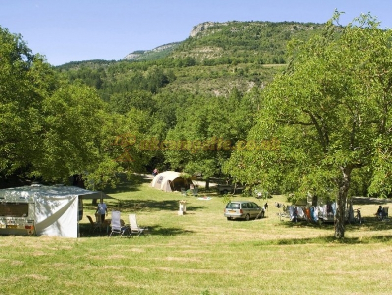 Camping La Ferme De Clareau