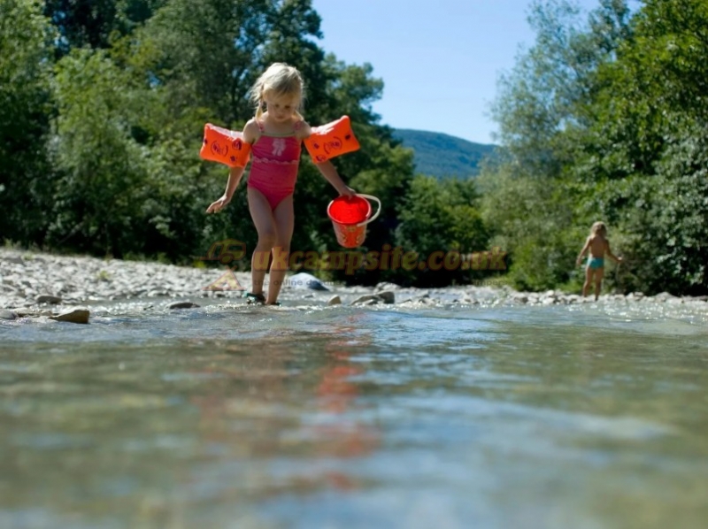 Camping La Ferme De Clareau