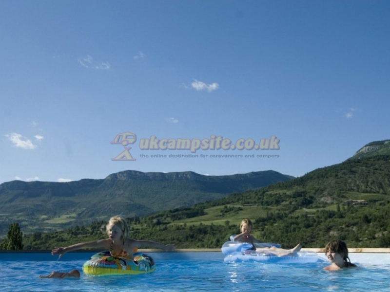 Camping La Ferme De Clareau