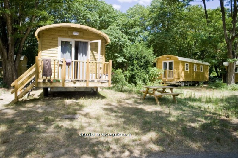 Huttopia Le Moulin