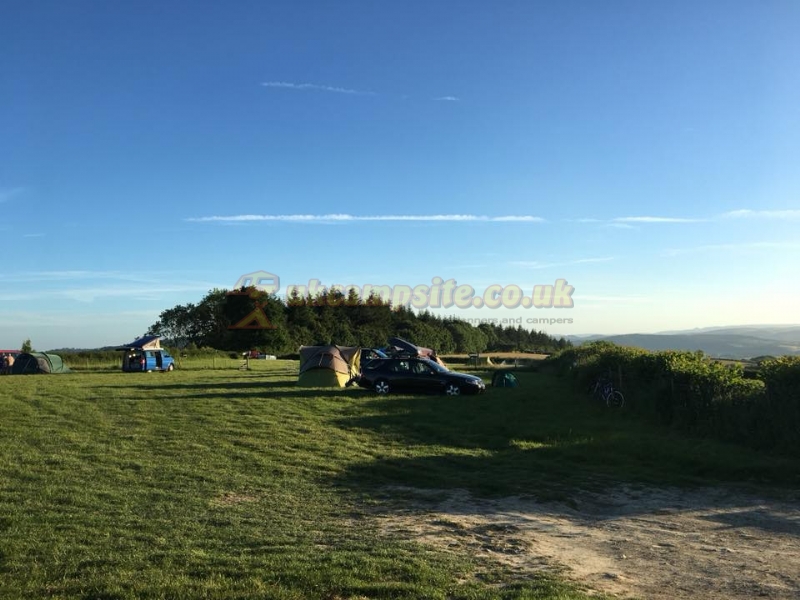 Monstay Farm Camp Site