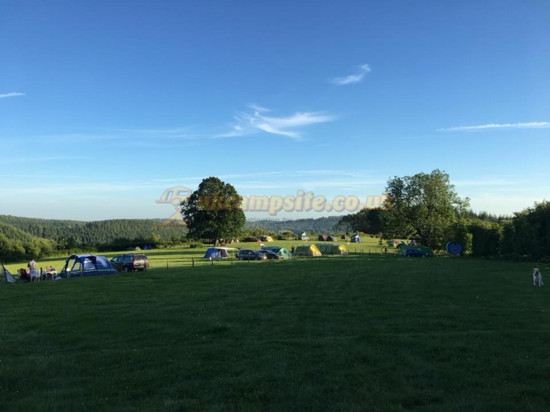 Monstay Farm Camp Site