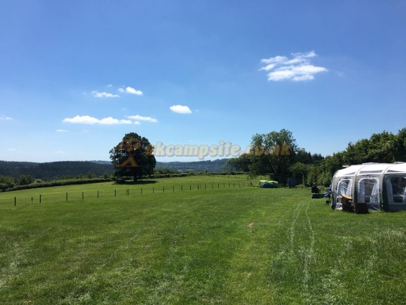 Monstay Farm Camp Site